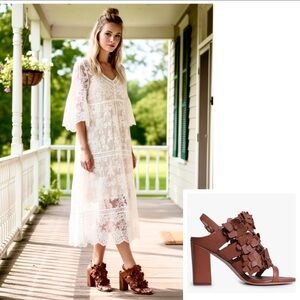 Tory Burch Blossom Sandals 3D in Royal Tan brown Leather flowers Size 7.5